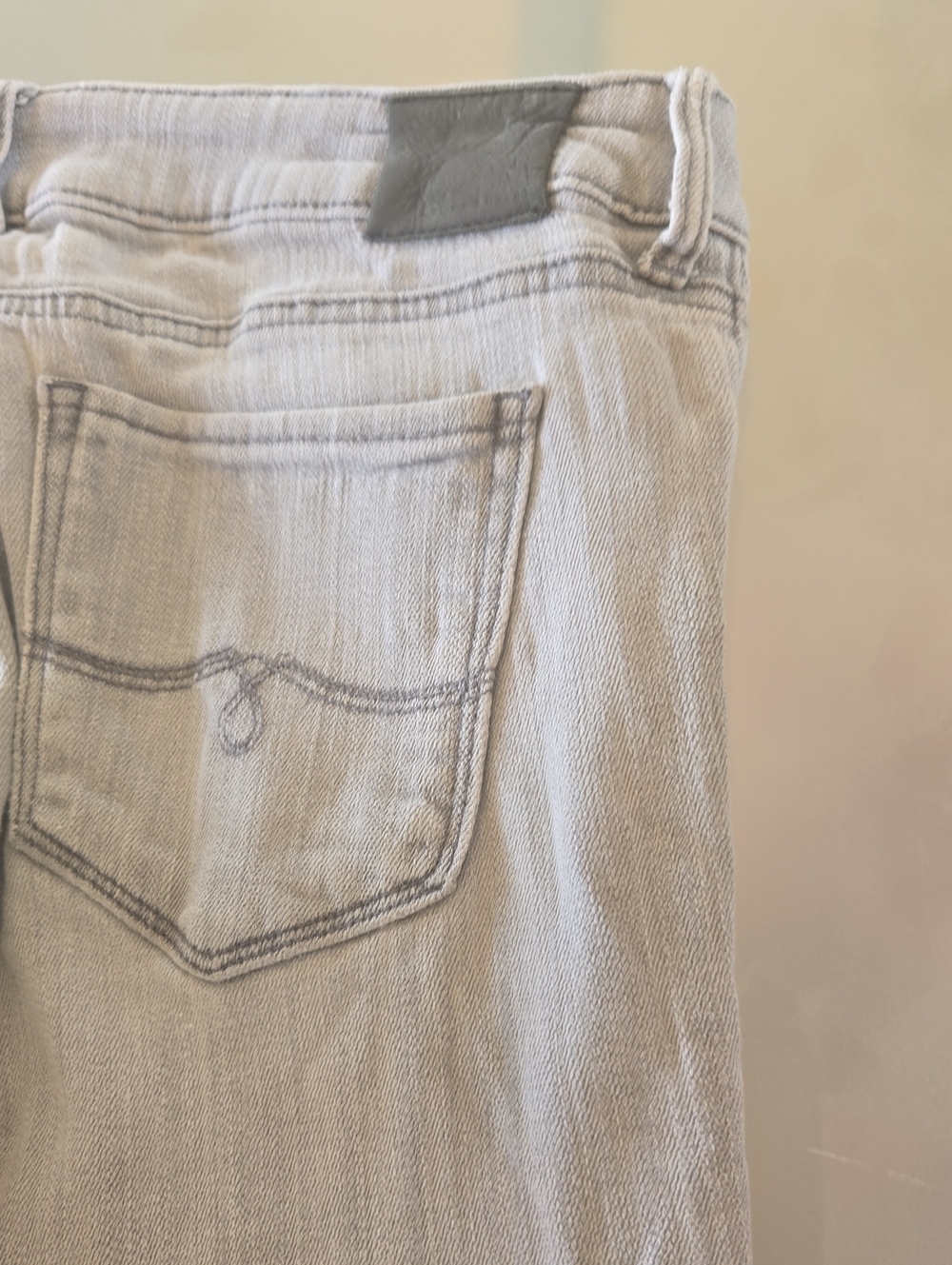 Lucky Brand Light Gray Straight Leg Jeans